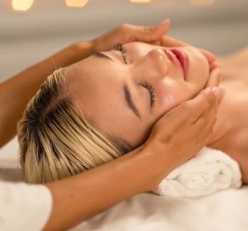 Woodhouse Day Spa-Black Friday Special icon
